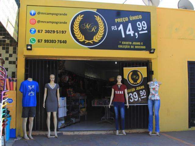 No Tiradentes, loja prova que de make à moda tem muita coisa boa por 14,90