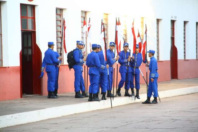 Na fronteira, Ex&eacute;rcito gera empregos e salva economia de uma cidade