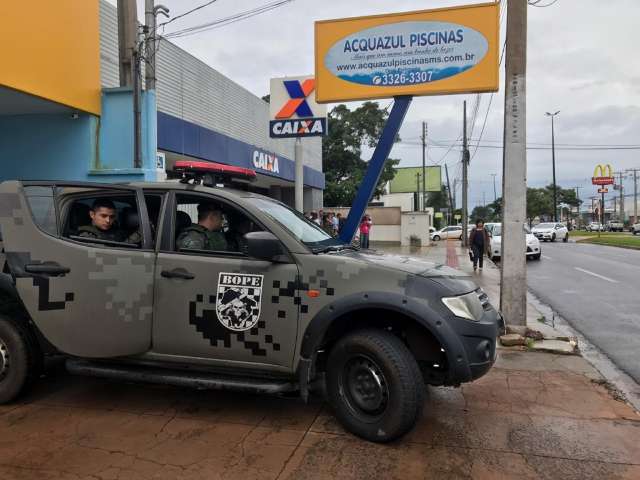 Bandidos pretendiam sequestrar gerente da Caixa, suspeita pol&iacute;cia