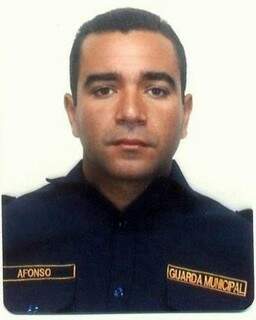 Cleber Afonso de Souza tinha 41 anos e era guarda municipal (Foto: Reprodução)