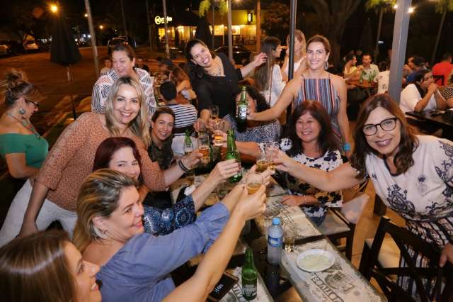 Cervejeiras comemoram 2 anos juntas, mas h&aacute; regras para entrar no grupo