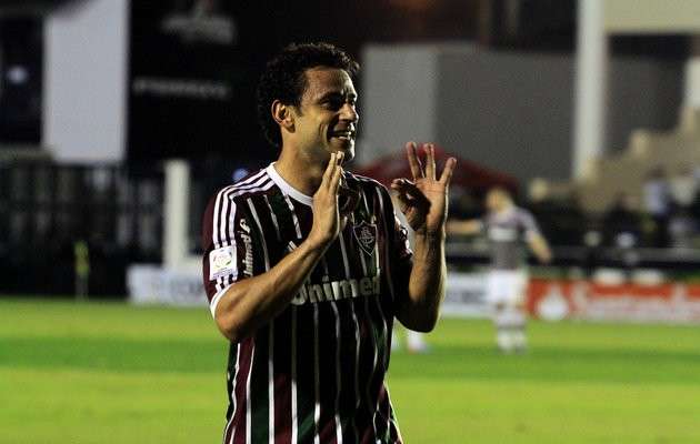Fluminense passa pelo Emelec e segue para as quartas