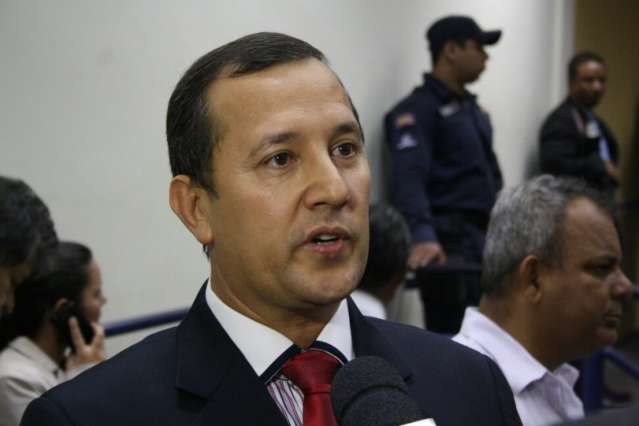 C&iacute;cero &Aacute;vila volta &agrave; presid&ecirc;ncia da Funda&ccedil;&atilde;o Municipal do Trabalho
