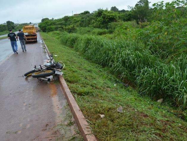 Mulher morre em acidente na BR-163 ao pegar carona na sa&iacute;da de baile