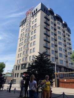 Fachada do hotel da Seleção Brasileira no centro da cidade de Rostov on Don (Foto: Paulo Nonato de Souza)