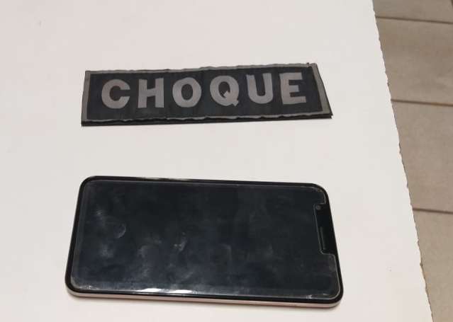 Em um dia, celular roubado no Paulo Coelho Machado passa na m&atilde;o de tr&ecirc;s 
