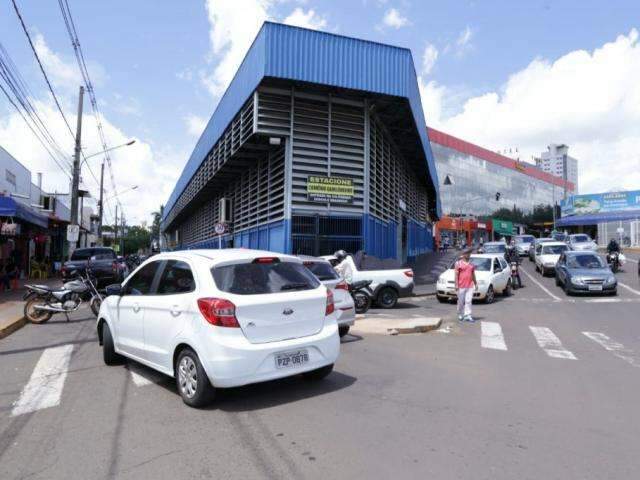 Interdi&ccedil;&atilde;o na Afonso Pena deixa motoristas &ldquo;presos&rdquo; por at&eacute; 20 minutos