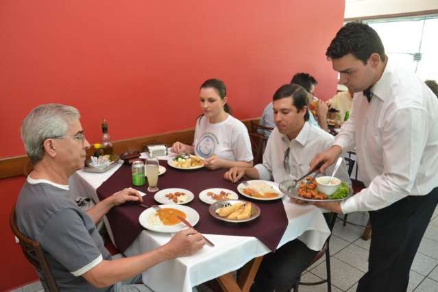 Quanto custa o almo&ccedil;o de P&aacute;scoa em restaurantes de Campo Grande?