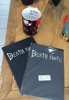 Caderno de anotações do mangá Death Note. (Foto: Thaís Pimenta)