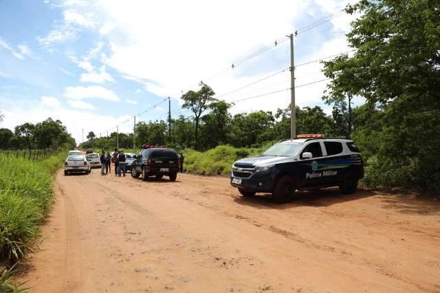 Mulher diz que agiu s&oacute; na morte de ex-superintendente, mas n&atilde;o convence