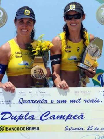  Sul-mato-grossense Talita conquista etapa de Salvador do circuito de v&ocirc;lei
