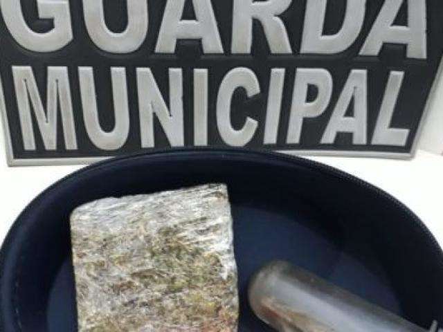 Guarda municipal flagra trio fumando maconha antes de prova da PM