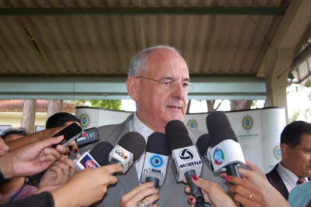  Ministro da Defesa vai discutir com Dilma a&ccedil;&otilde;es para pr&oacute;ximos 4 anos
