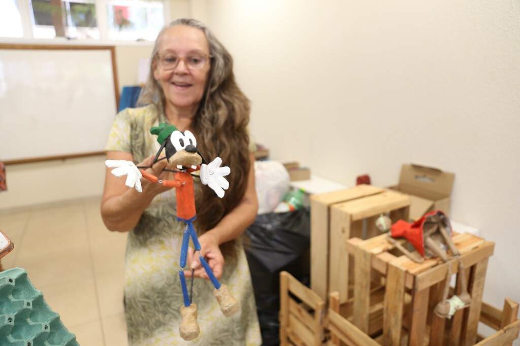 11 ideias de Coisas de paper duck  roupas de papel, roupas de boneca de  papel, modelo de boneca de papel