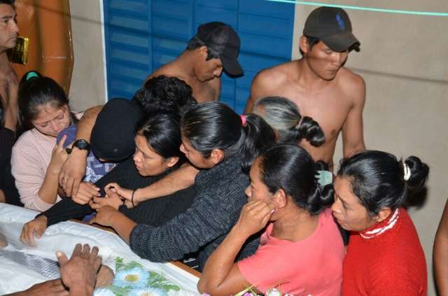 Aut&oacute;psia em corpo de &iacute;ndio morto em confronto ser&aacute; feita nesta manh&atilde;