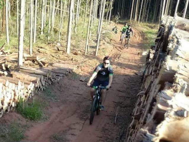 Provas de trilha e mountain bike re&uacute;nem competidores no interior do Estado