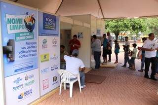 Atendimento está sendo realizado na praça Ary Coelho até sábado. (Foto: Marcos Ermínio)