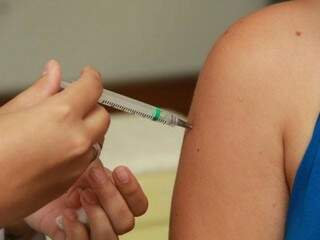 Vacinação contra gripe continua em municípios, onde ainda têm doses remanescentes. (Foto: Arquivo/Marcos Ermínio)