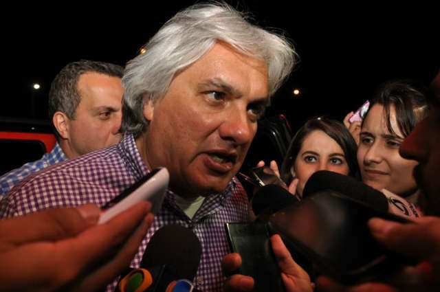 Delc&iacute;dio vai buscar apoio de Andr&eacute; Puccinelli para disputa do 2&ordm; turno