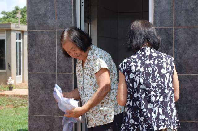 Cemit&eacute;rios municipais e particulares est&atilde;o prontos para o Dia de Finados
