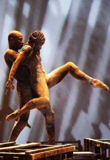 Coreografia foi considerada a melhor de 2017 pelo prêmio Benois de La Danse. (Foto: Divulgação)