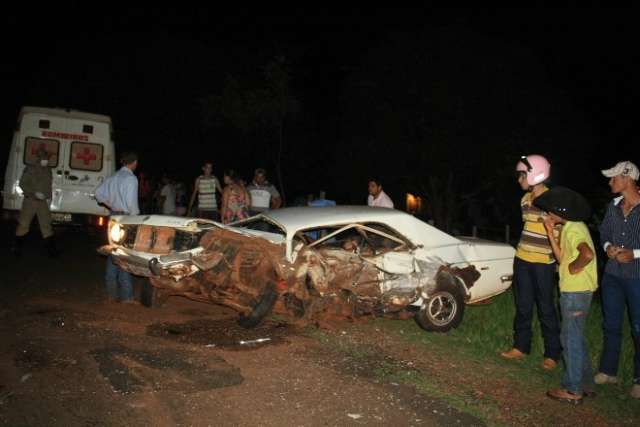 Morre no hospital v&iacute;tima de acidente de tr&acirc;nsito na MS-147 