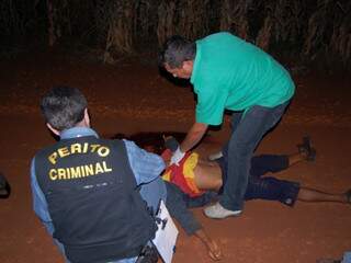 Perícia acredita que índio foi atropelado ou caiu de carroceria (Foto: GD News - Jornal GranDourados)
