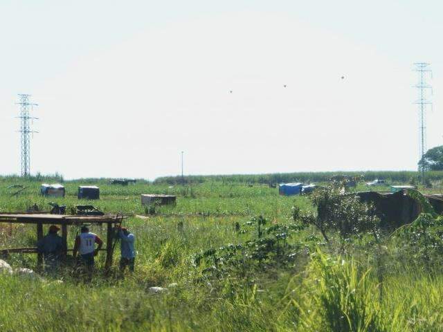 Fazenda de Bumlai &eacute; desocupada; rico manda na Justi&ccedil;a, diz sem-terra
