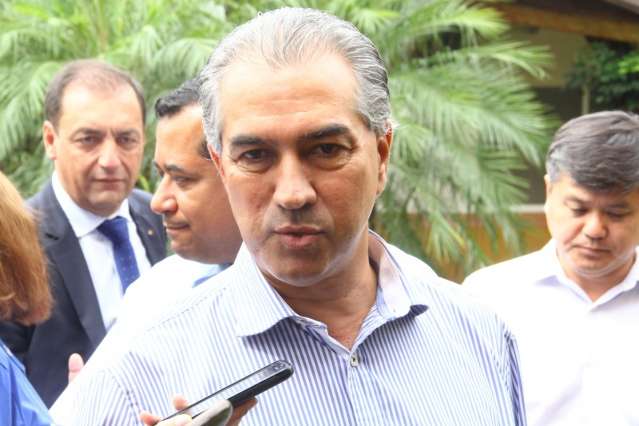 Reinaldo rejeita proposta e diz que d&iacute;vida com a Uni&atilde;o &eacute; impag&aacute;vel