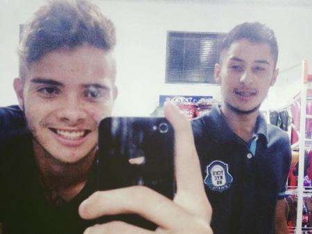 Corpo de Bombeiros retoma buscas por jovens que desapareceram em rio