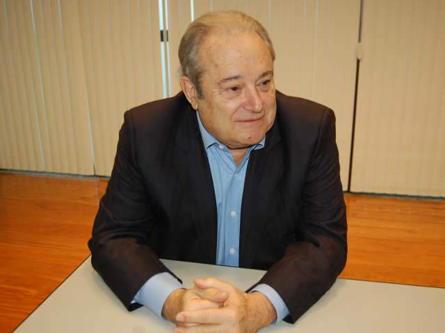  Ap&oacute;s sofrer AVC, Russo segue internado em SP sem previs&atilde;o de alta