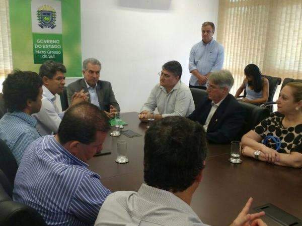 Servidores estaduais recebem d&eacute;cimo terceiro integral nesta sexta-feira