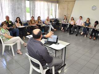 Reunião discute propostas para 2º Plano Nacional de Enfrentamento ao Tráfico de Pessoas. (Foto: João Garrigó)