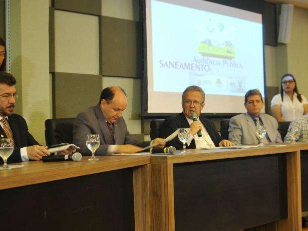 Situa&ccedil;&atilde;o do lixo na Capital domina audi&ecirc;ncia sobre saneamento