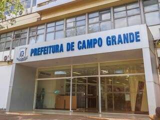 Fachada da prefeitura de Campo Grande que está com processo seletivo aberto para estágio em direito (Foto: Arquivo)