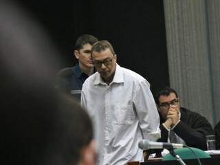 Réu por morte nega "ciúme doentio" de afilhada e acusa vítima de abuso Réu por morte nega "ciúme doentio" de afilhada e acusa vítima de abuso