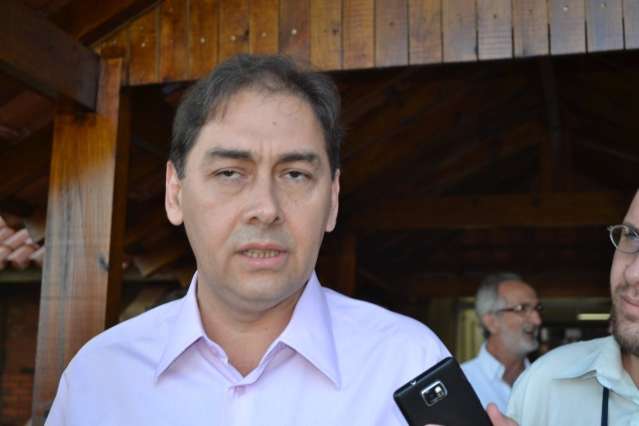 Bernal v&ecirc; povo satisfeito, mas nega candidatura nas pr&oacute;ximas elei&ccedil;&otilde;es