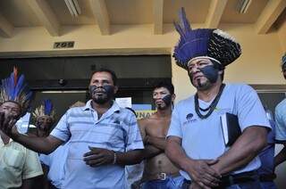 Índios defendem trabalho da Funai e acusam produtores (foto: João Garrigó)