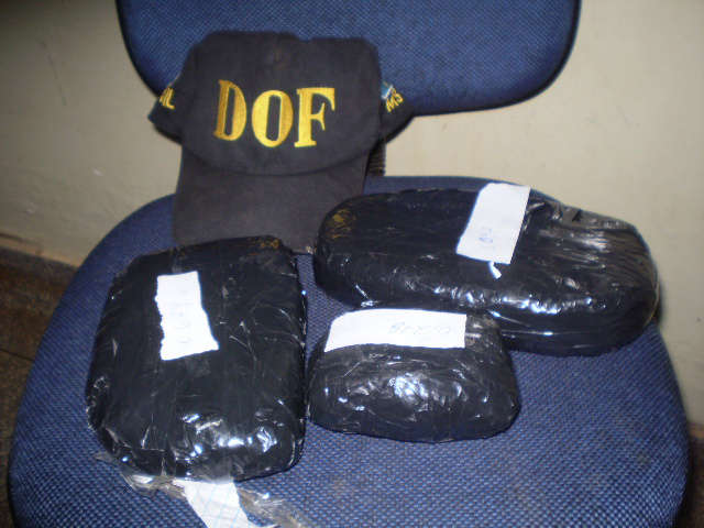  Adolescente paraguaio de 16 anos &eacute; flagrado com haxixe na BR-463