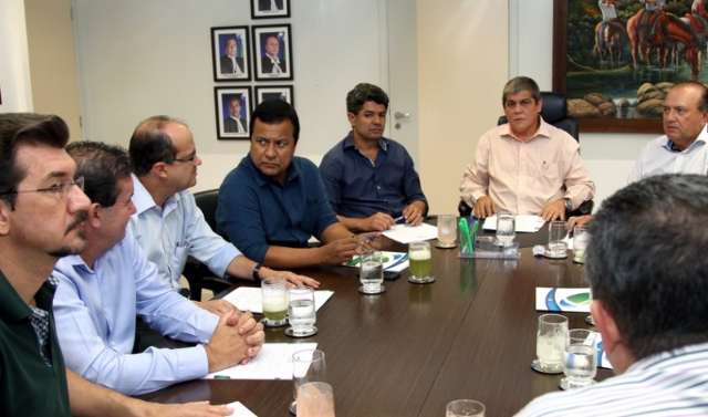 TCE deve convocar 20 concursados a mais, apesar do corte de 260 terceirizados