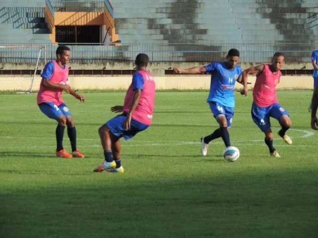 Sete e Novoper&aacute;rio usam amistoso como prepara&ccedil;&atilde;o para o Estadual