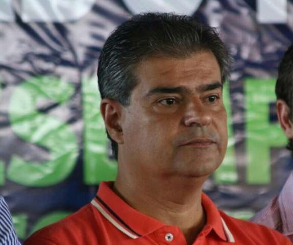 Nelsinho prev&ecirc; &ldquo;trai&ccedil;&atilde;o&rdquo; em alian&ccedil;a entre PT e PSDB no Estado