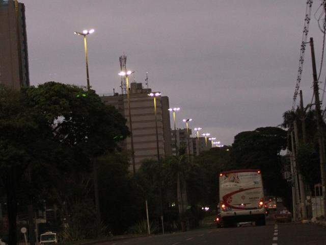 Dia amanhece garoando em Sidrolândia e previsão é para dia nublado com