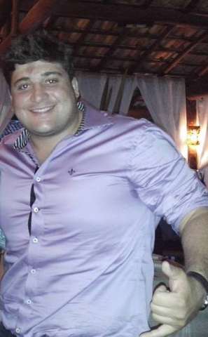 Homem espancado por lutador morreu 2h depois de se hospedar em hotel
