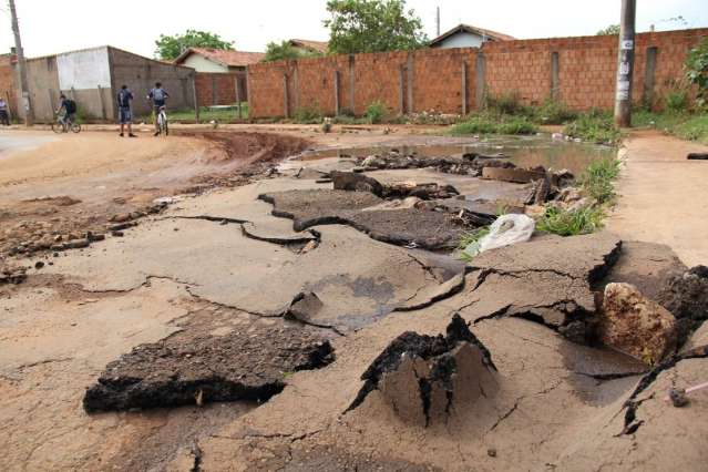Temporal devastou est&aacute;dio e estragos impressionam moradores na Capital