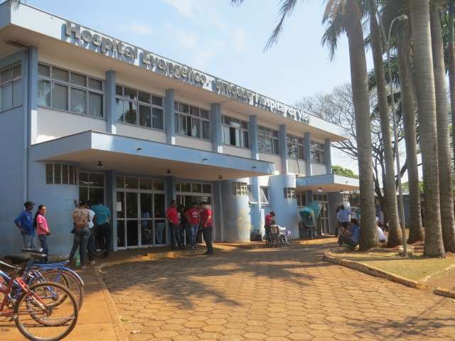 Homem fica internado por tr&ecirc;s dias em poltrona e morre no Hospital da Vida