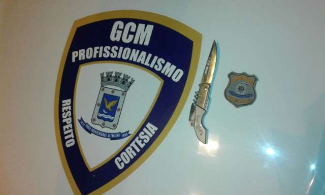 Homem agride esposa com golpe de canivete no pesco&ccedil;o durante discuss&atilde;o