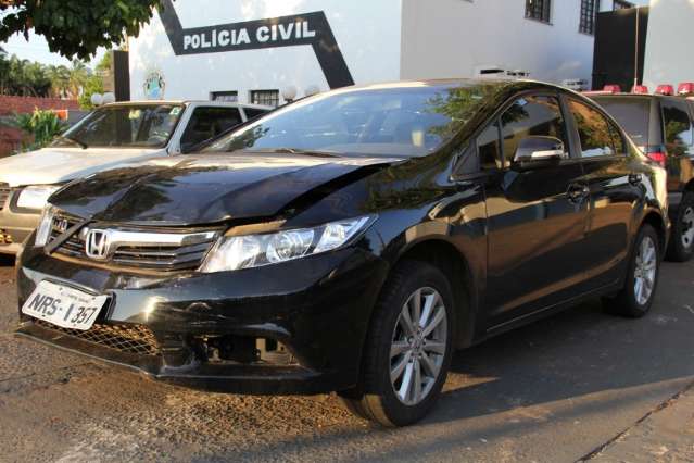 PRE recupera tr&ecirc;s caminhonetes e um carro roubados ap&oacute;s persegui&ccedil;&atilde;o