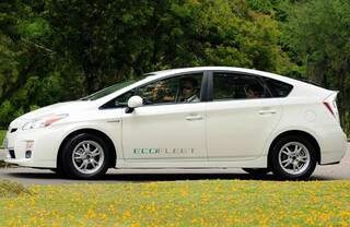 Híbrido Prius, da Toyota, está acessível ao público na Expogrande. (Foto: Uol)