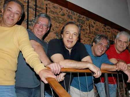 Toquinho e MPB4 comemoram 40 anos de m&uacute;sica dia 26 em Campo Grande